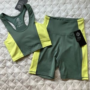 Move Theology Matching Workout Set in Green-XS